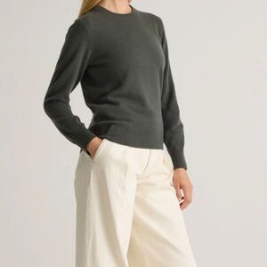 Quince Mongolian Cashmere Crewneck Moss